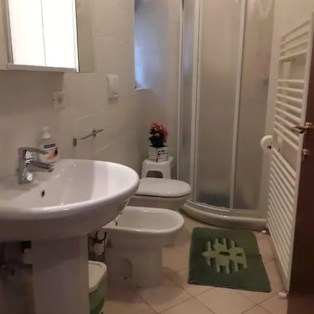 Il Borgo Vicino Al Castello Con Parcheggio Konukevi *